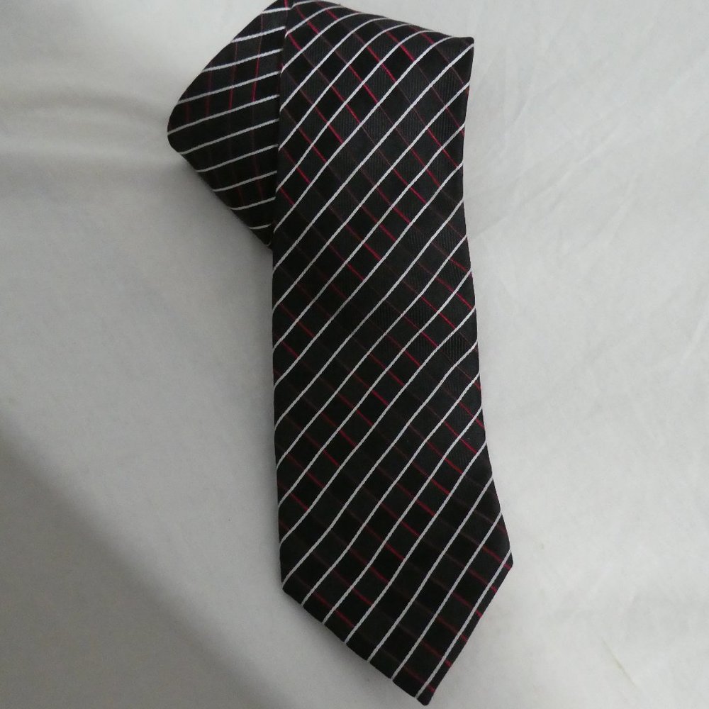HATHAWAY | Diamonds and Stripes | 100% Silk | Necktie